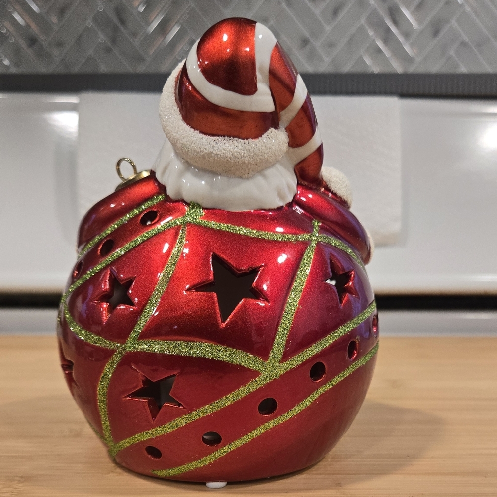 QVC Light‎ Up Santa Clause Orniment Figirine w/ Color Changing Bulb - Picture 2 of 10
